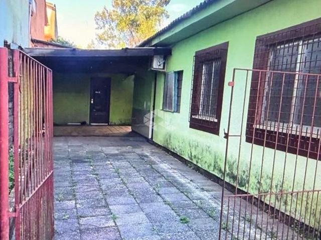 Terreno com 2 casas no bairro Niterói