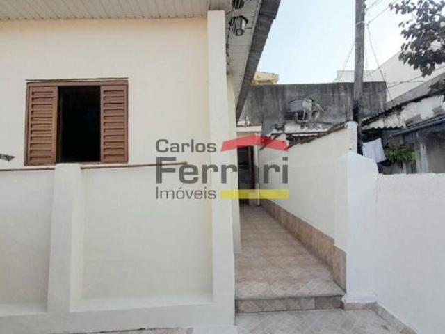 TERRENO COM 2 CASAS NO PARQUE PERUCHE, COM 2 QUARTOS