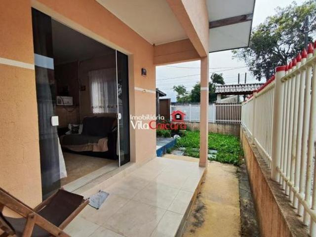 Terreno com 2 casas à venda Praia de Leste