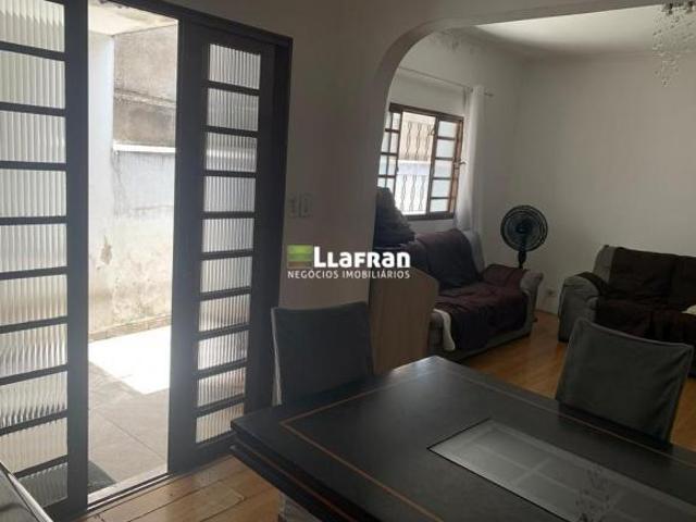 Terreno com 2 casas Jardim Vale das Virtudes