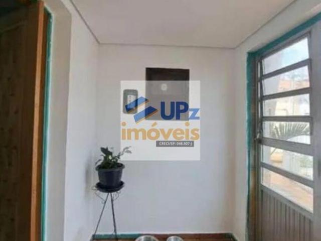 Terreno com 2 casas, 270m²,com 4 dormitórios e vaga coberta no KM 18 em Osasco SP