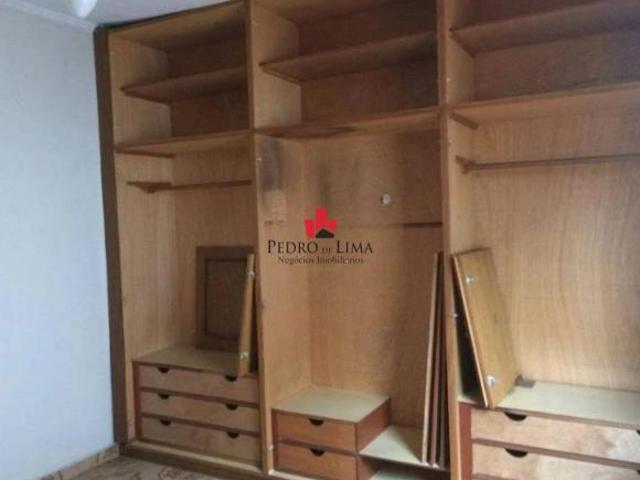 Terreno com 2 casas, 400m na Água Rasa