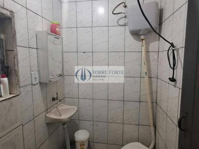 Terreno com 2 casas
