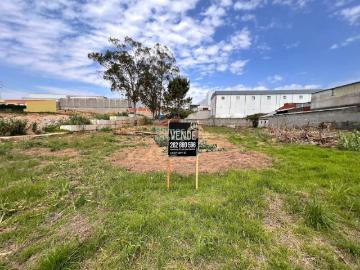 Terreno com 2.000m² junto à zona industrial de Óbidos