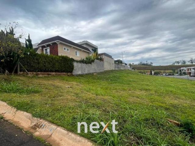 TERRENO COM 313M² A VENDA NO RESIDENCAIL MONT ALCINO