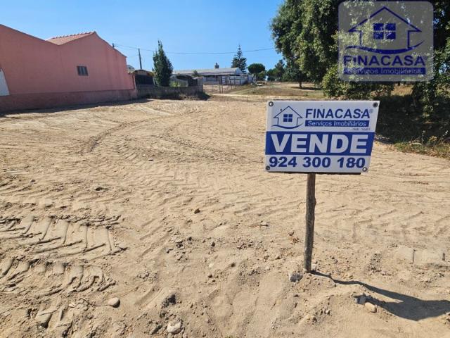 Terreno com 340 m2 em avos com eletricidade e loteamento Passil Alcochete