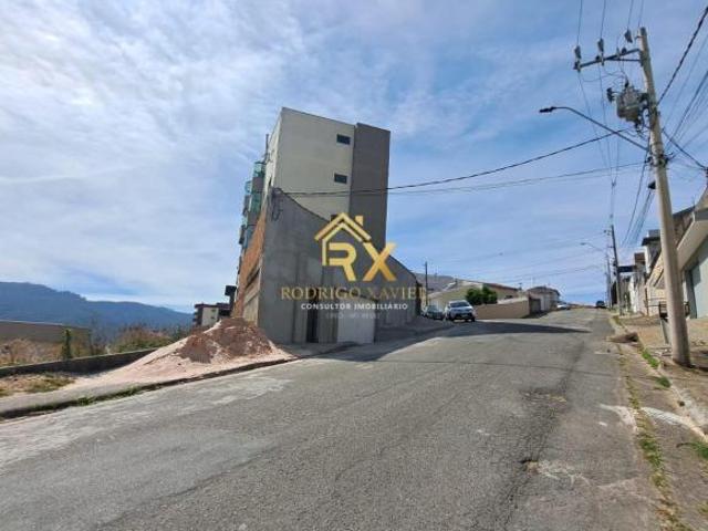 Terreno com 369m² no Monte Verde em Poços de Caldas