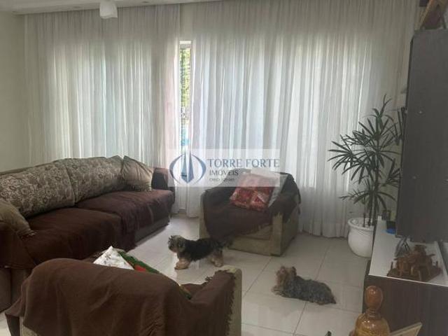 Terreno com 3 casas 5 domitórios 9 vagas no Jardim Piqueroby