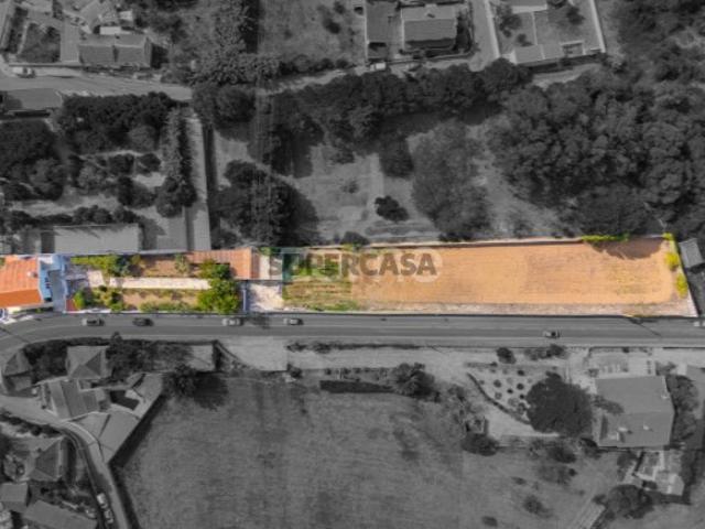 Terreno com 3.100 m² em Algueirão com moradia T3 | Sintra