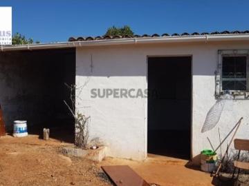 Terreno com 3.531m2 e construção de 35m2
