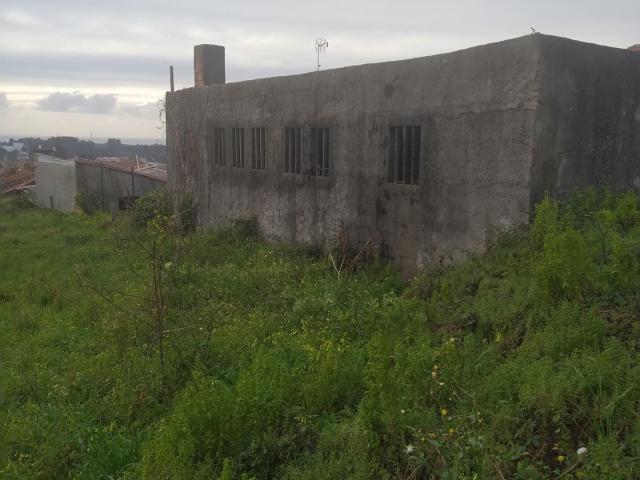 Terreno com uma área total de 5900m2 numa zona residencial em Pousadela, Nogueira da Regedoura