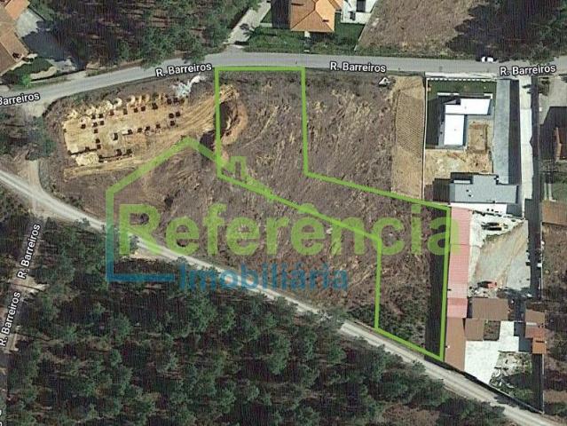 Terreno com viabilidade de Construção