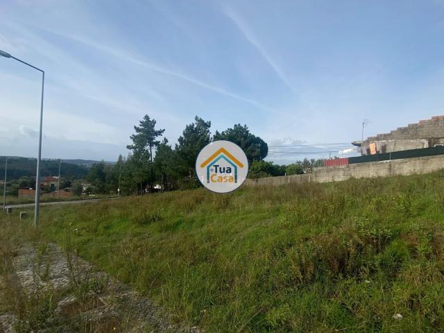 Terreno com viabilidade de construção