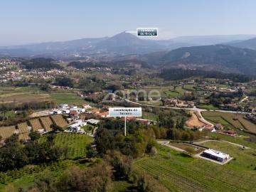 Terreno com viabilidade de construção