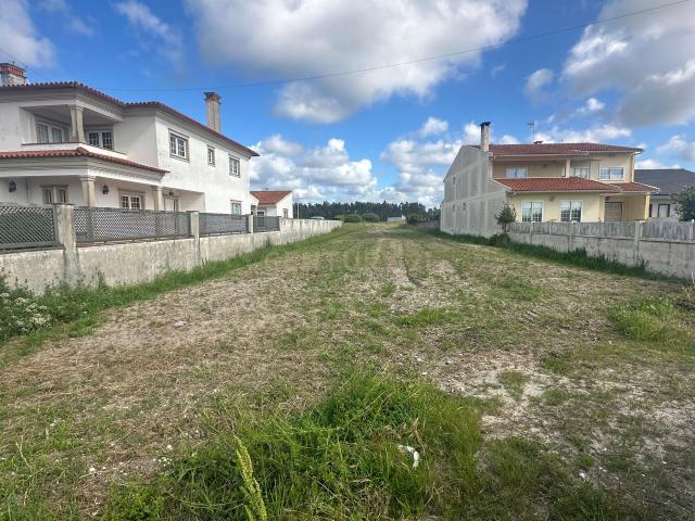 Terreno com viabilidade de construção