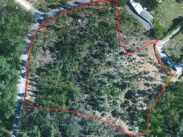 Terreno com viabilidade de construção com cerca 4320 m2