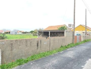 Terreno com viabilidade de construção em Carvide