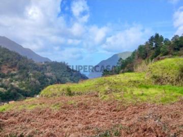 Terreno com Viabilidade de Construção em São Vicente