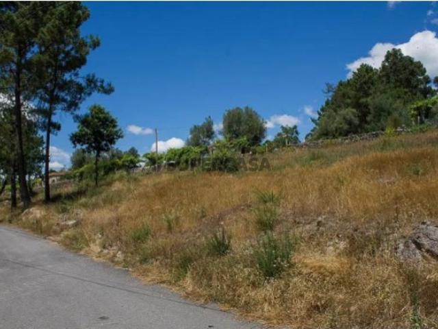 Terreno com Viabilidade de Construção em Poiares, Ponte de Lima