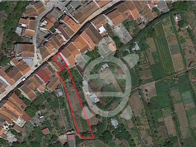 Terreno com viabilidade de construção em Tavarede