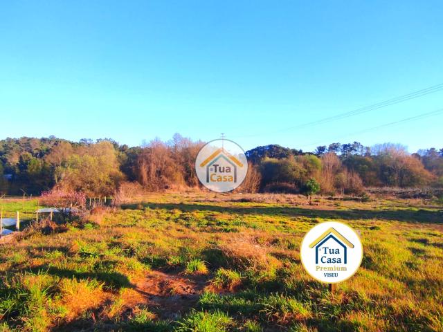 Terreno com Viabilidade de Construção em Viseu