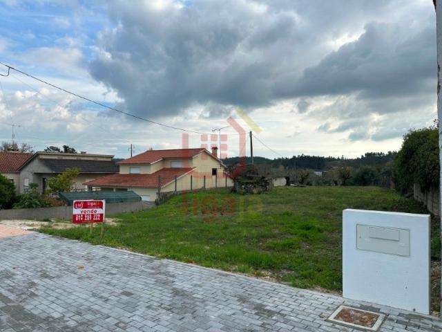 Terreno com Viabilidade de Construção Ourém!