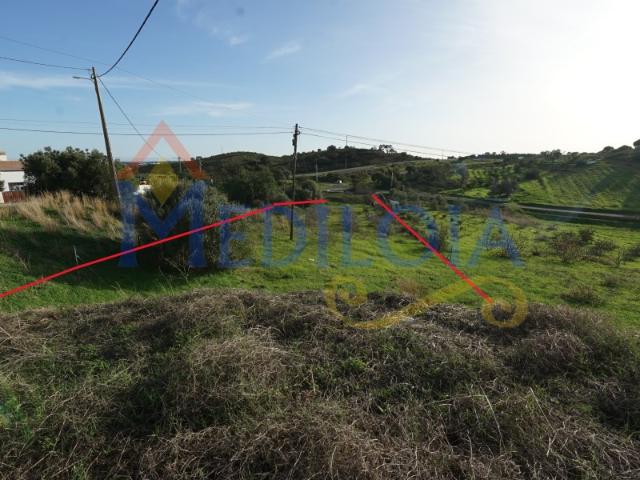 Terreno com Vista Mar e Campo Construa a Sua Moradia de Sonho
