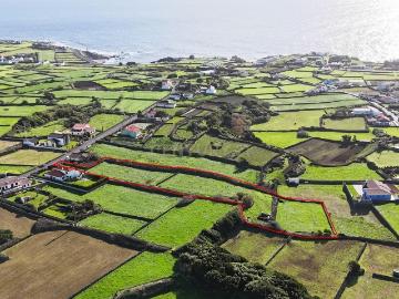 Terreno com Vista Mar em São Mateus da Calheta, Angra do Heroísmo