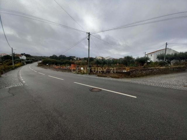 Terreno com Vista Panorâmica em Localização Privilegiada, Benquerenças, Castelo Branco