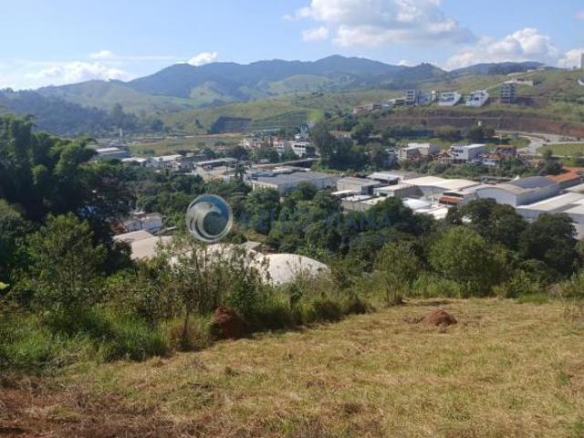 Terreno com vista permanente Serra Azul