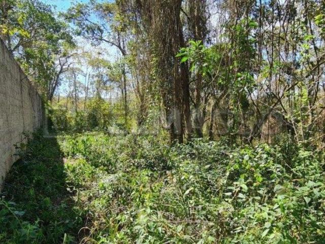 Terreno com acesso à represa!