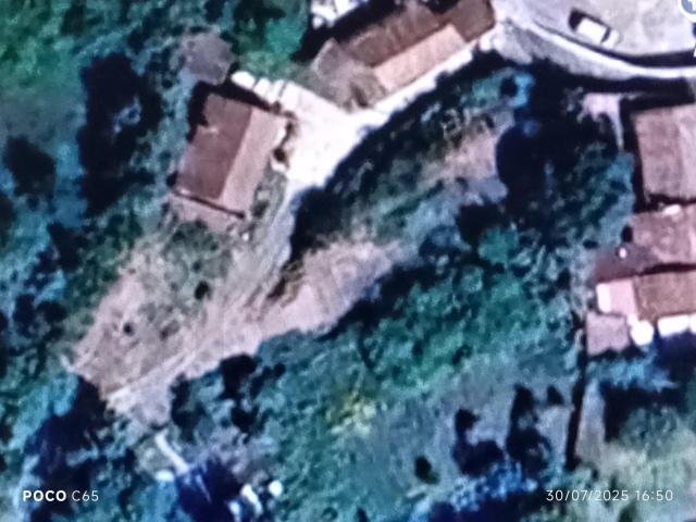 TERRENO COM ARMAZÉM DEVOLUTO POSSIBILIDADE DE CONSTRUÇÃO