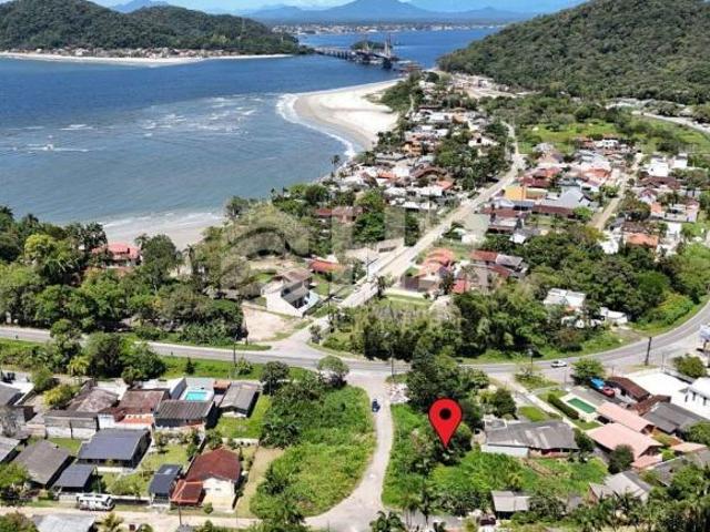 Terreno com área total de 1.352,00 m² Prainha Gu