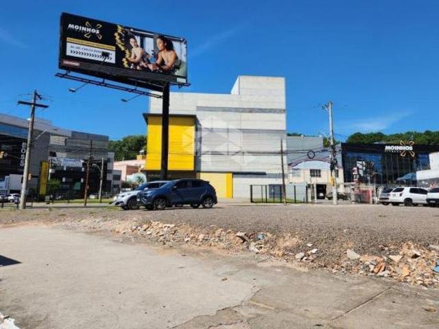 Terreno com ares privativa de 237,00 m² de area privativa, de esquina com duas frentes em avenidas d