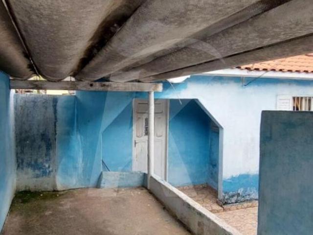 Terreno com casa antiga 3 quartos 1 vaga Parada Inglesa