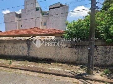 Excelente terreno de esquina com 250m², na Vila Scarpelli, em Santo André