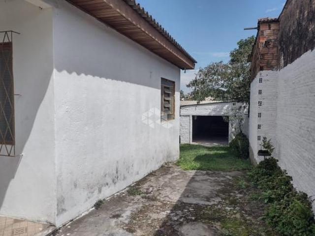 Terreno com casa de alvenaria 2 d, B.São Tomé, Viamão