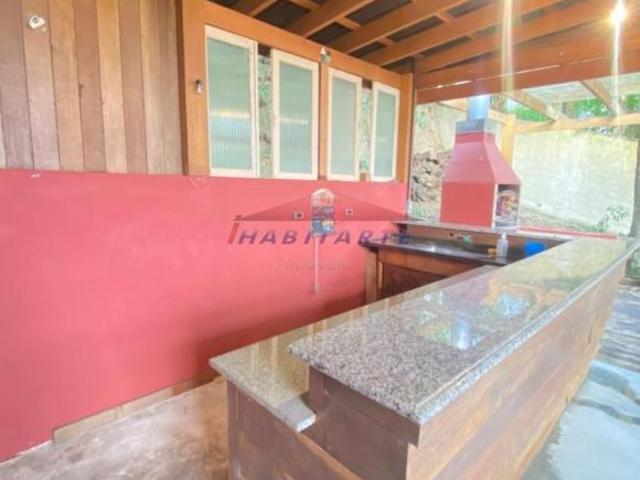 Terreno com Casa e Edícula à Venda ? Localização Privilegiada