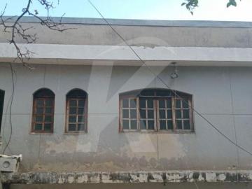 Terreno com casa velha a venda 354 na vila Maria Alta