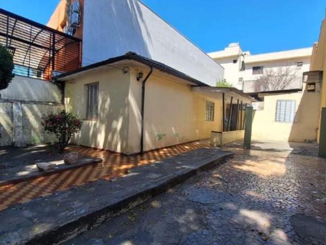 TERRENO COM CASA VELHA P/ DEMOLIR