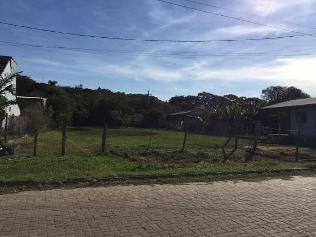Terreno com com frente para duas ruas em Parobé