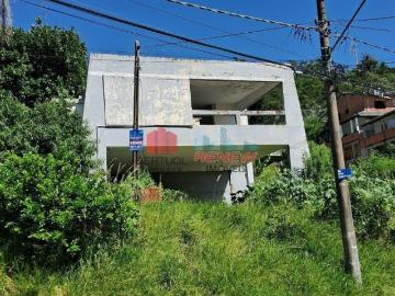 Terreno com construção Bairro Tranquilo em Valinhos SP