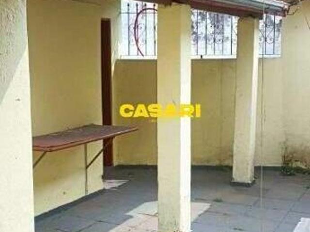 Terreno com Duas Casas para Investimento à Venda na Vila Scarpelli – Santo André/SP