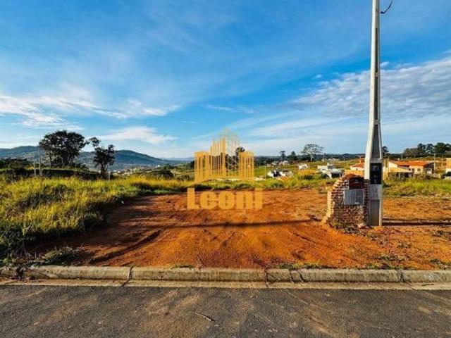 Terreno com excelente localização, primeira rua do Nova União