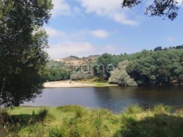 TERRENO COM FRENTE DE RIO MONDEGO