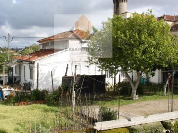 Terreno com frente para duas ruas VILAR DO PARAÍSO
