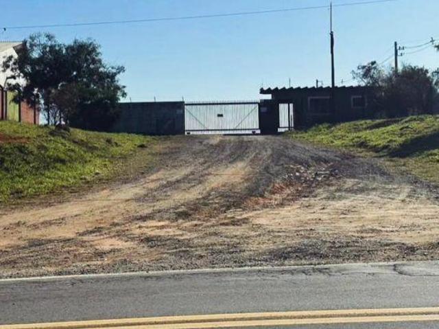 Terreno com galpão industrial em localização estratégica
