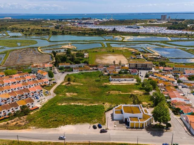 Terreno com PIP Aprovado para 94 Fogos | Praias do Sado – Setúbal, a 1,7km do IPS