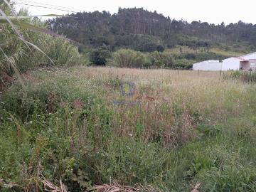 Terreno com poço para construção em Trabalhias