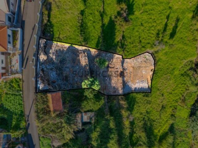 Terreno com Potencial Construtivo no Lombo das Laranjeiras, Calheta!